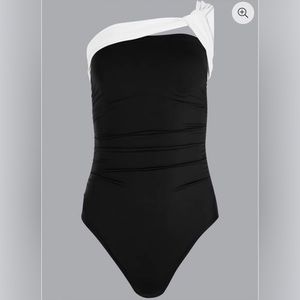 Venus one-piece swimsuit
